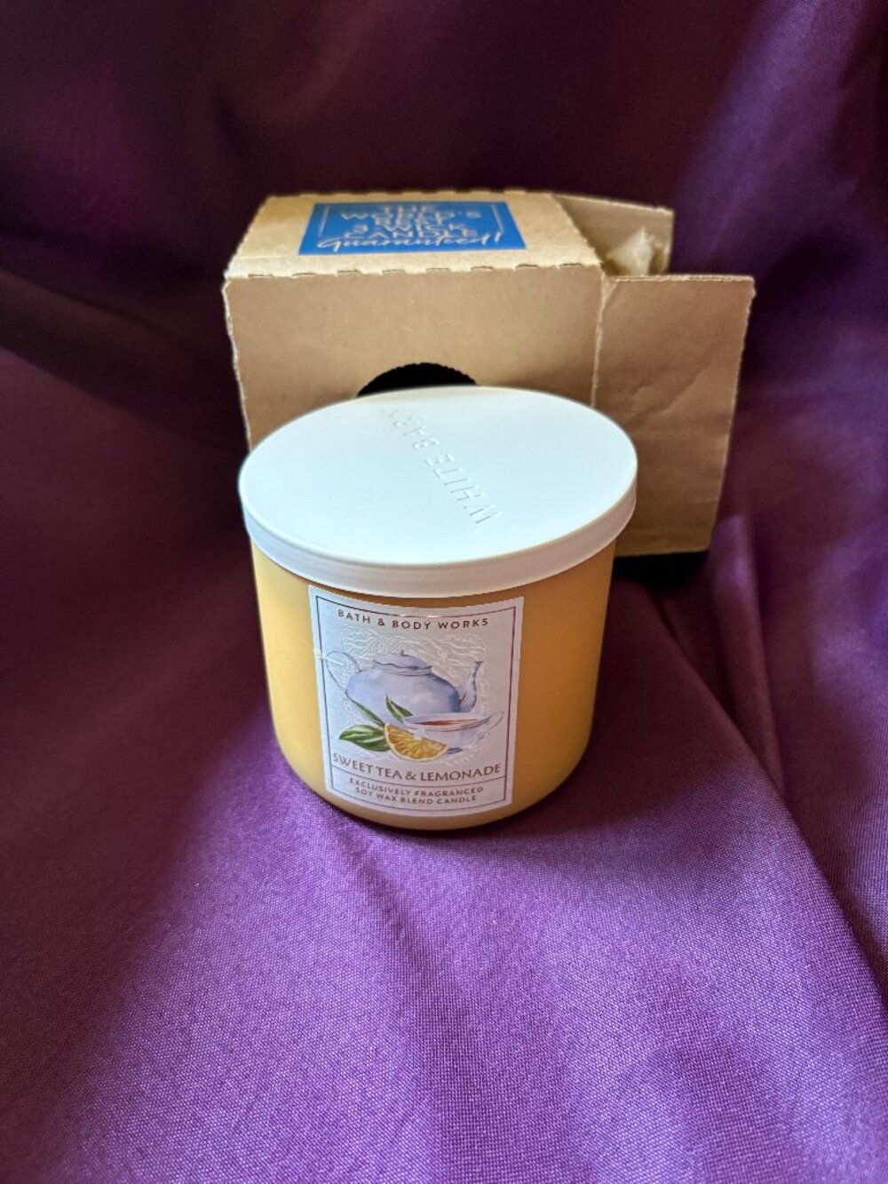 : Bath & Body Works Sweet Tea & Lemonade 3-Wick Candle 14.5 oz NIB